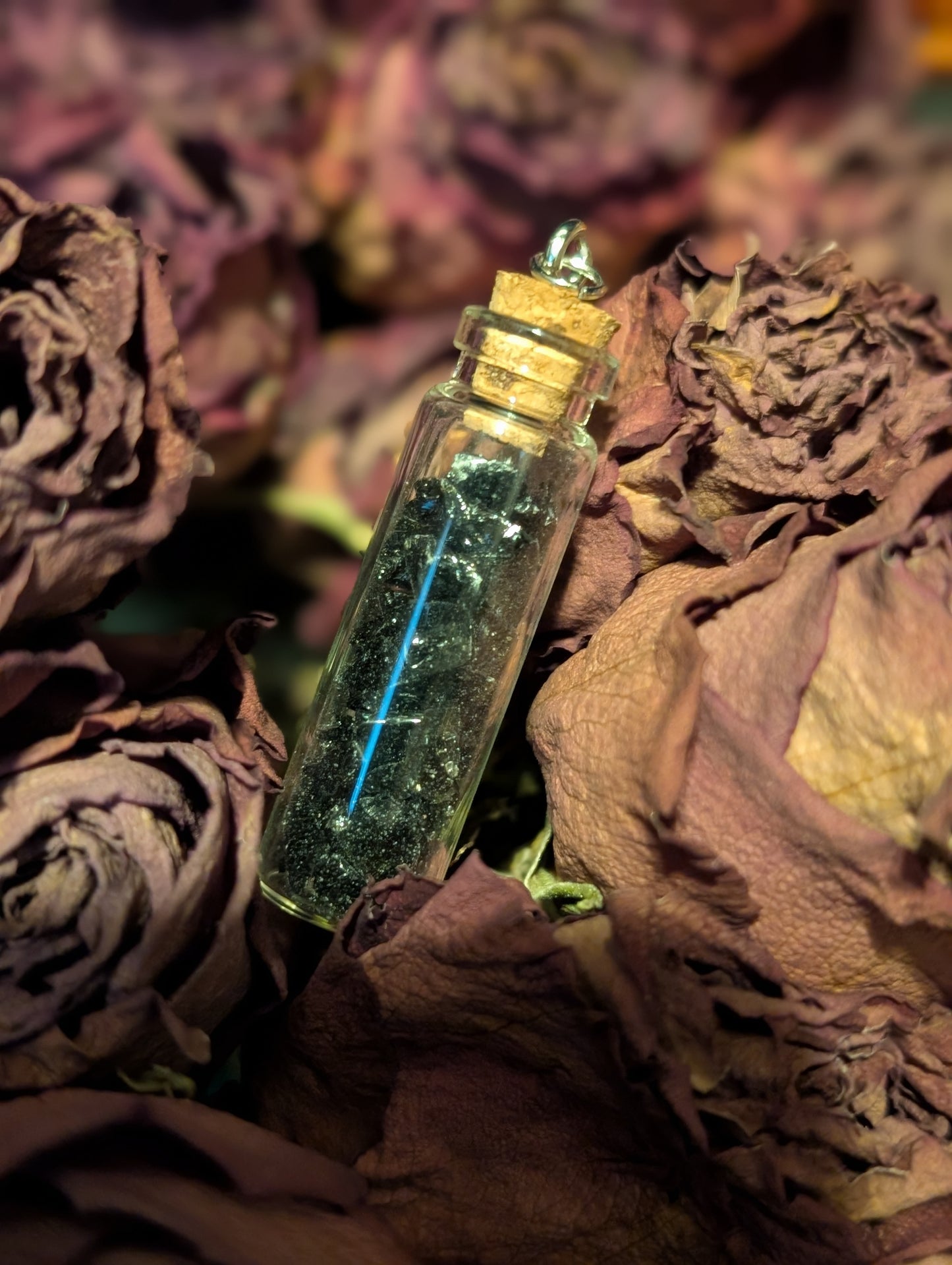 CRUSHED OBSIDIAN VIAL NECKLACE