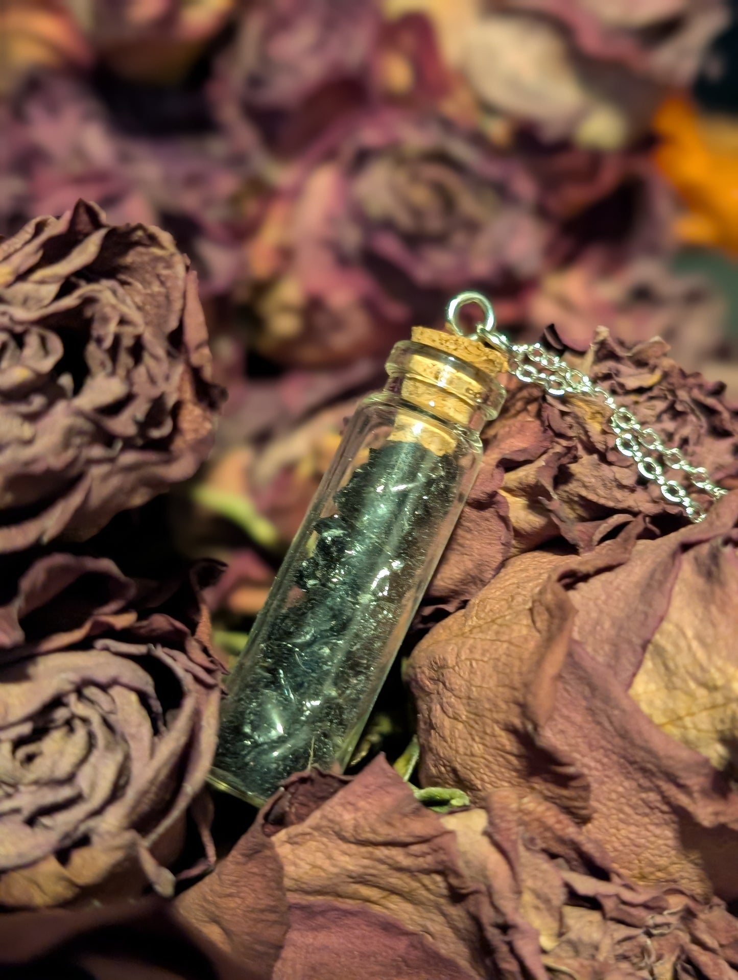 CRUSHED OBSIDIAN VIAL NECKLACE