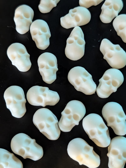 MINI SKULL WAX MELTS - Black chamomile